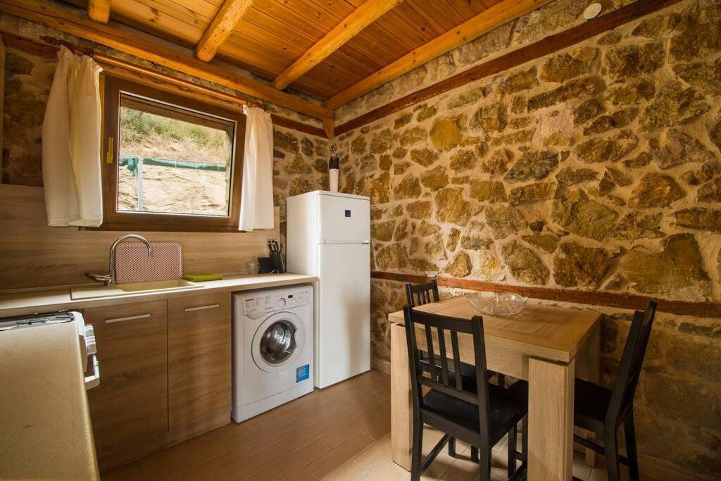 Petrini Spiti Villa ปีร์กาดิเกีย ภายนอก รูปภาพ